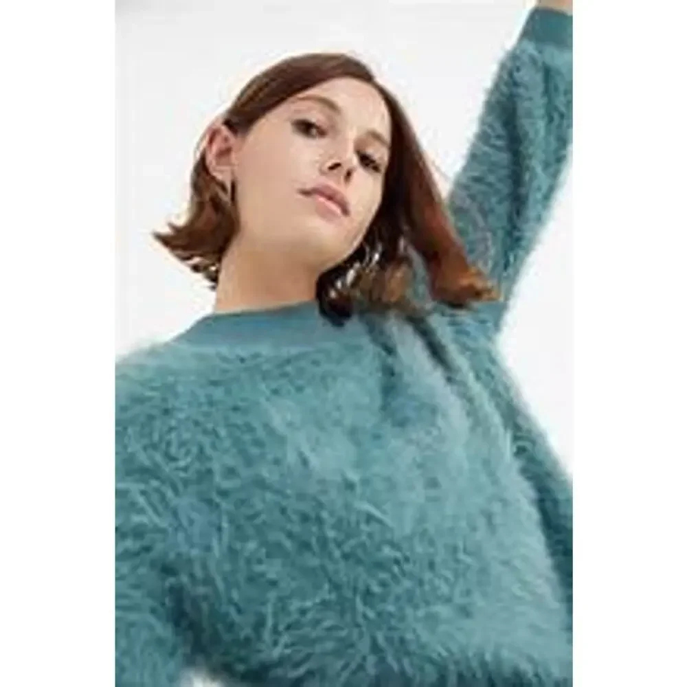 Urban Outfitters Sweet As A Peach Fuzzy Mock-Neck Sweater – Teal – Size S - Picture 4 of 8
